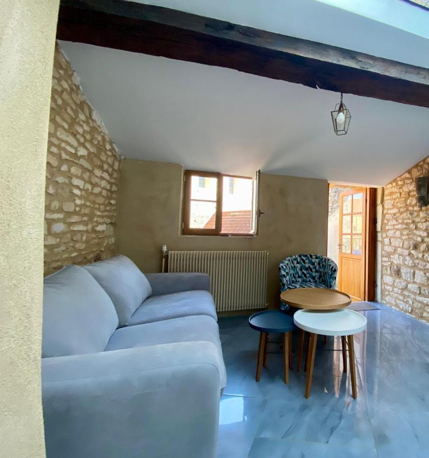 Ferienwohnung La Mansarde De L Abbaye Cluny Exterior foto