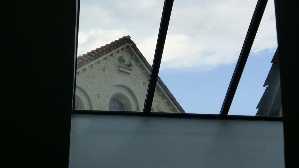Ferienwohnung La Mansarde De L Abbaye Cluny Zimmer foto